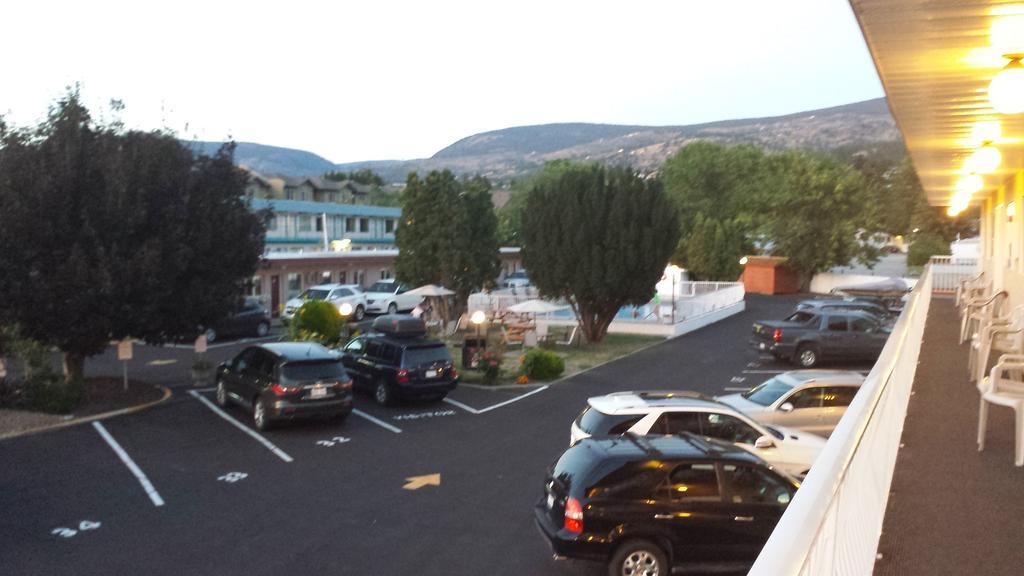 Swiss Sunset Inn Πέντικτον Εξωτερικό φωτογραφία