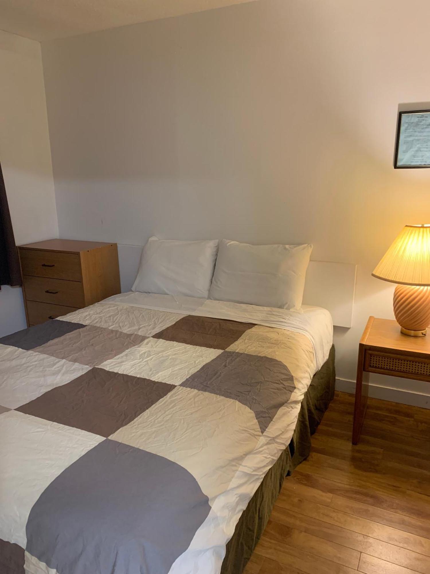 Swiss Sunset Inn Πέντικτον Εξωτερικό φωτογραφία